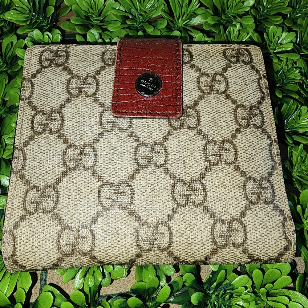 GUC Gucci GG Monogram Bordeaux Bifold Coin Pocket Double Snap Wallet - Picture 2 of 16